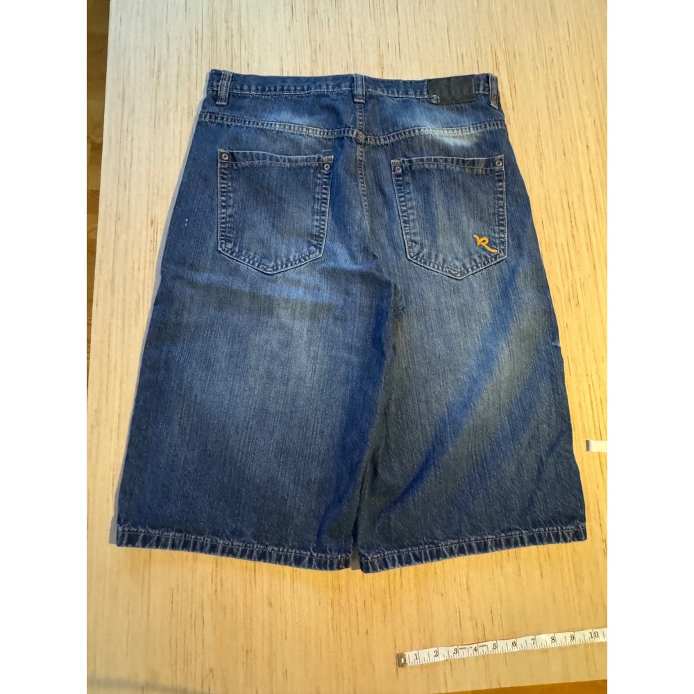 Rocawear Mens Baggy Denim Shorts Blue Medium Wash Embroidered Y2K Size 36 28 - Picture 2 of 8
